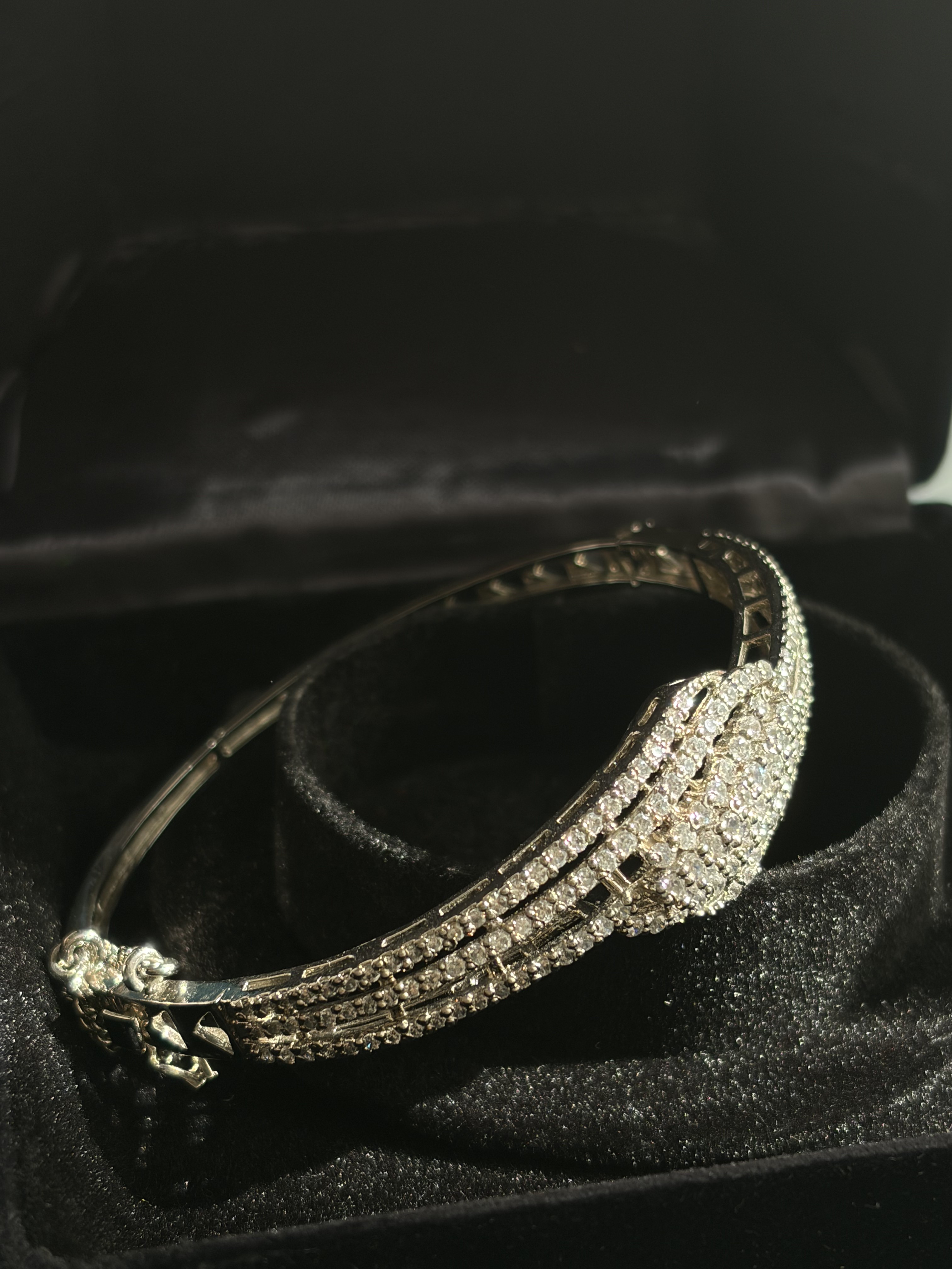 Crescent Panel Bracelet — photo 2